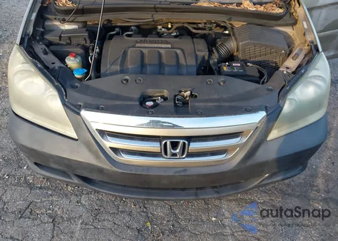 2006 Honda Odyssey Ex-L from USA, damaged, VIN 5FNRL38686B421550